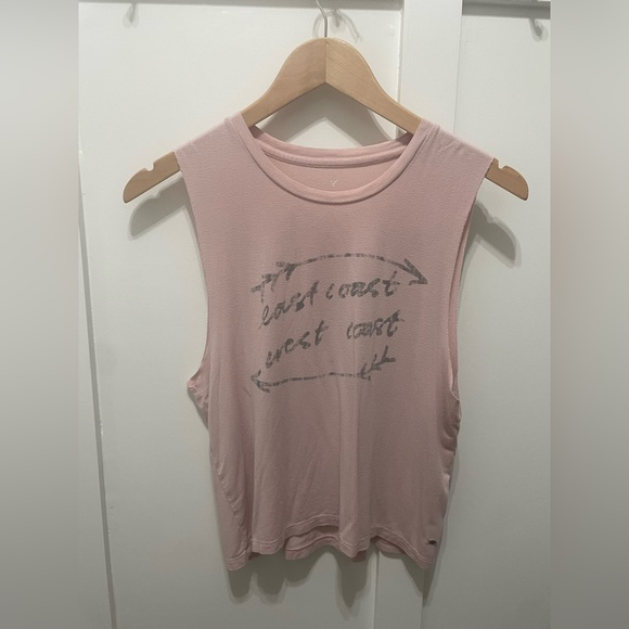 American Eagle Outfitters Size XS | East Coast West Coast |‎ Soft & Sexy🫶🏼 - Picture 1 of 5